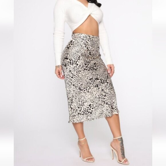 FASHION NOVA Satin Animal Print Midi Skirt - BRAND NEW WOMEN'S Large - Picture 2 of 4
